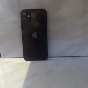 iPhone 11 64GB CRICKET NO FACE ID
